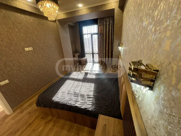 3 ოთახიანი ბინა